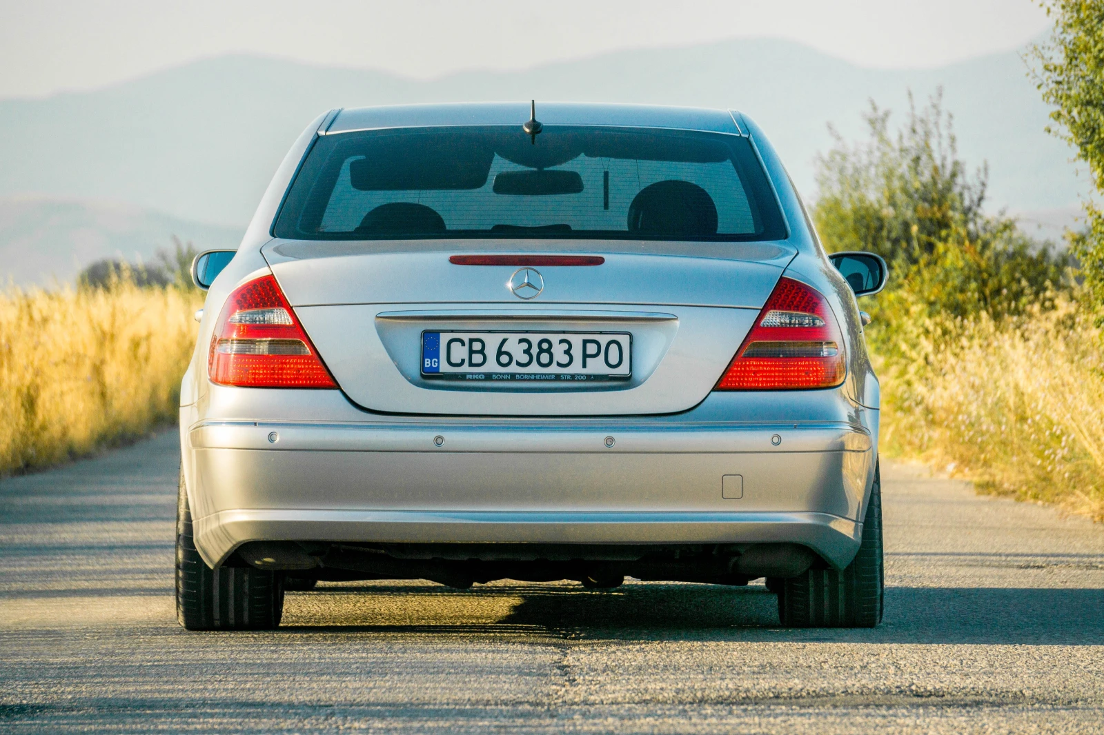 Mercedes-Benz E 320 Avantgarde - изображение 4