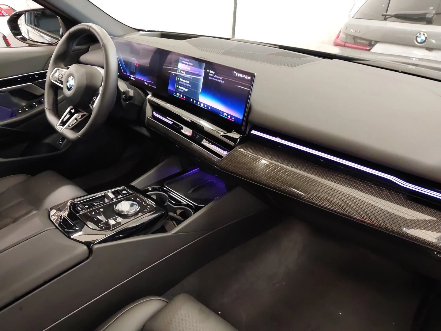 BMW 520 M SPORT* XDRIVE* CARBON* LED LIGHTS* PANO*  - изображение 7