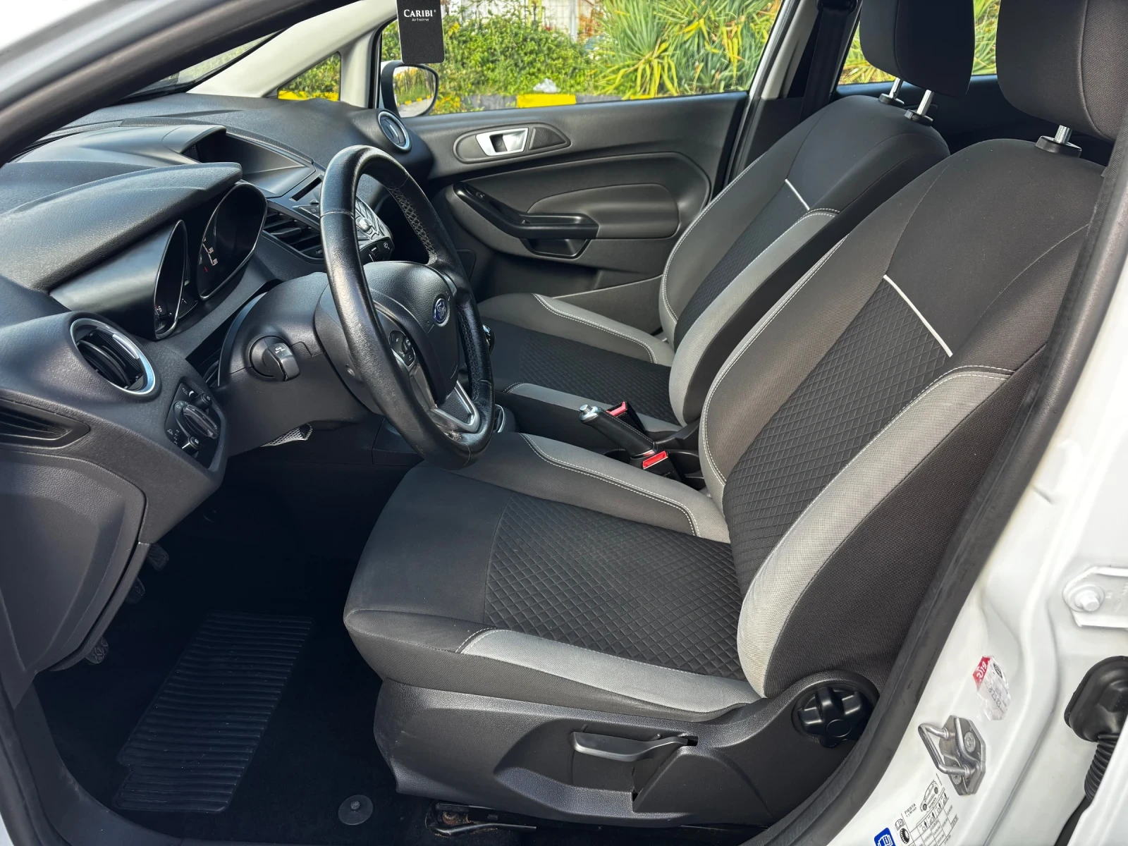 Ford Fiesta 1.5 TDCI* 095 000 KM* EURO 6* SERVICE BOOK* COC* K - изображение 7