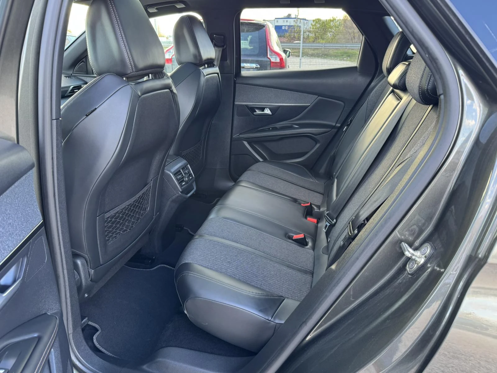 Peugeot 3008 1.6i GT-line - изображение 8