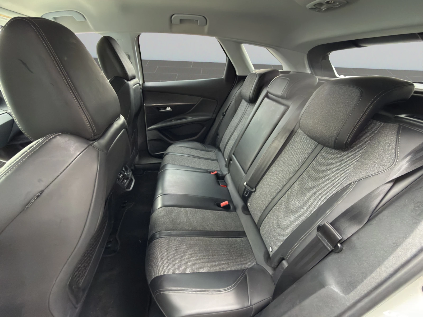 Peugeot 3008  ALLURE 1.2 e-THP 130 EAT6 | Mobile.bg � ����������� 12