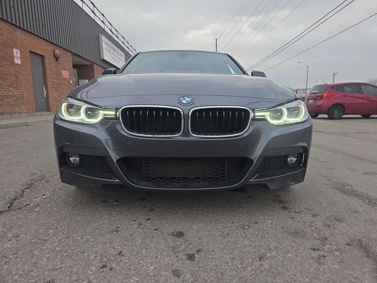 BMW 330 * 330i xDrive * CARFAX * ЦЕНА ДО БГ, снимка 6 - Автомобили и джипове - 53951003
