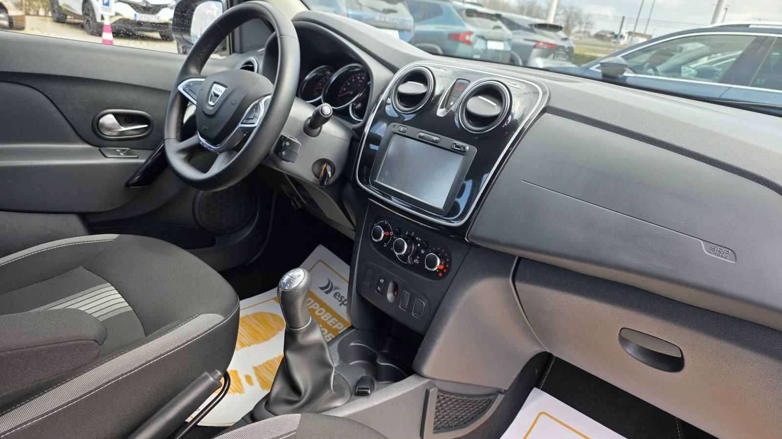 Dacia Sandero STEPWAY TCe 90к.с., снимка 13 - Автомобили и джипове - 53974375