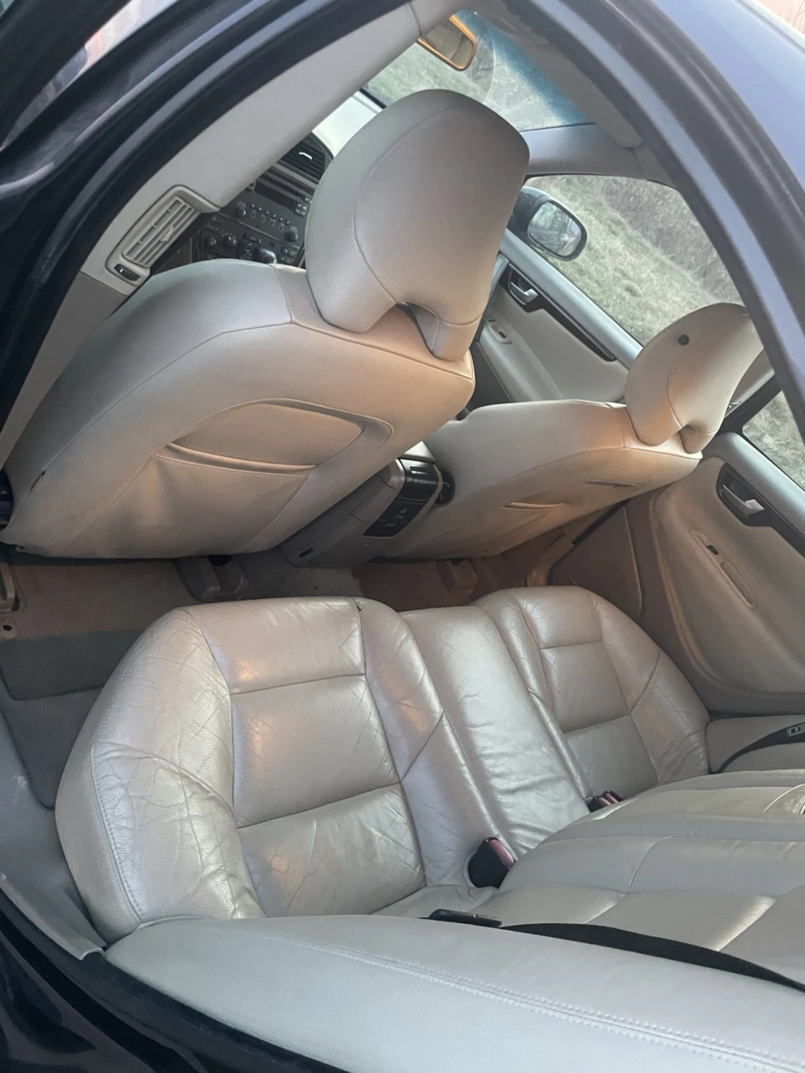 Volvo S60 Във добро състоянйе обслужвана на време, снимка 7 - Автомобили и джипове - 54178779