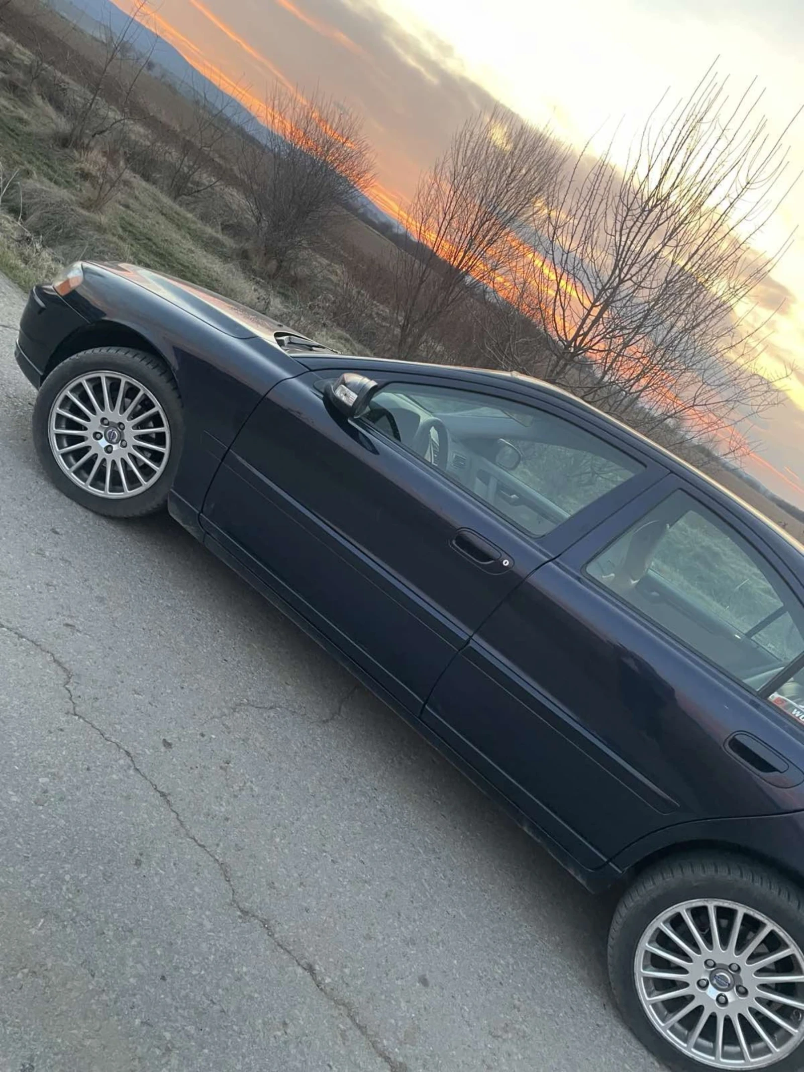 Volvo S60 Във добро състоянйе обслужвана на време, снимка 2 - Автомобили и джипове - 54178779