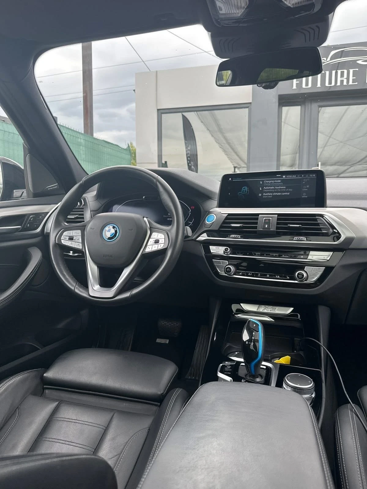 BMW iX3 80KWh IMPRESSIVE FULL, снимка 7 - Автомобили и джипове - 54768810