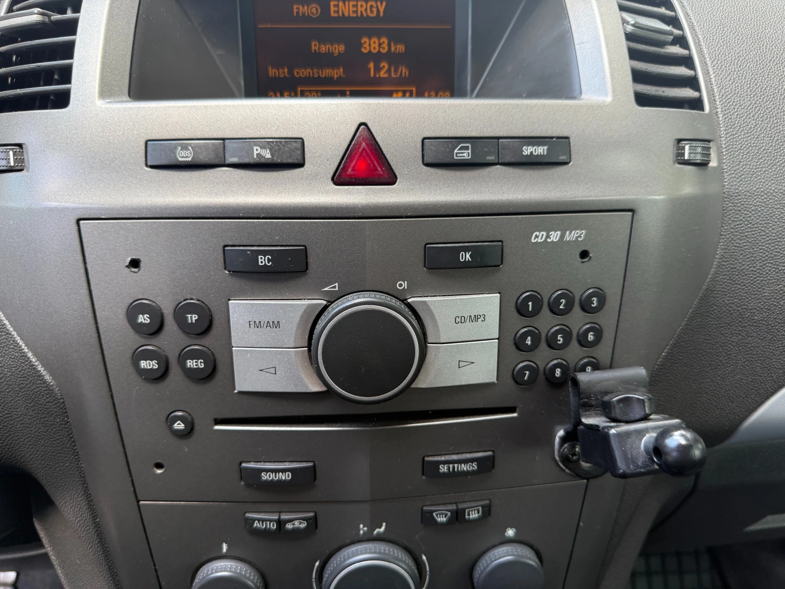 Opel Zafira B, снимка 11 - Автомобили и джипове - 54810425