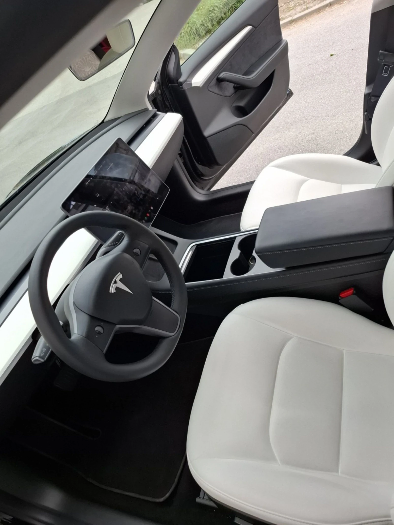 Tesla Model 3 LFP battery Standard Range Plus, снимка 11 - Автомобили и джипове - 54810458