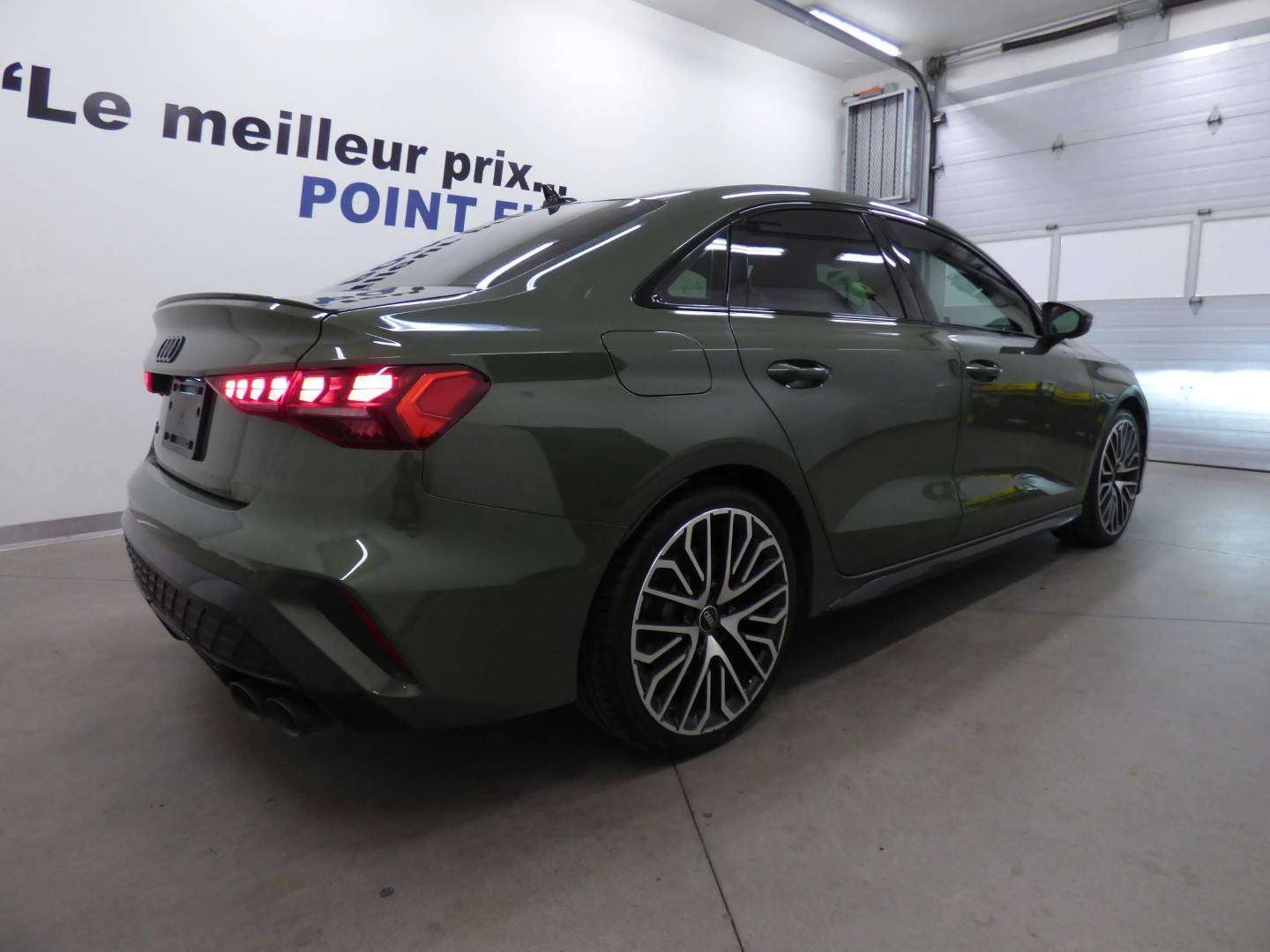 Audi S3 PROGRESSIV / DISTRONIC / MATRIX / SONOS / ЦЕНА ДО , снимка 5 - Автомобили и джипове - 55009611