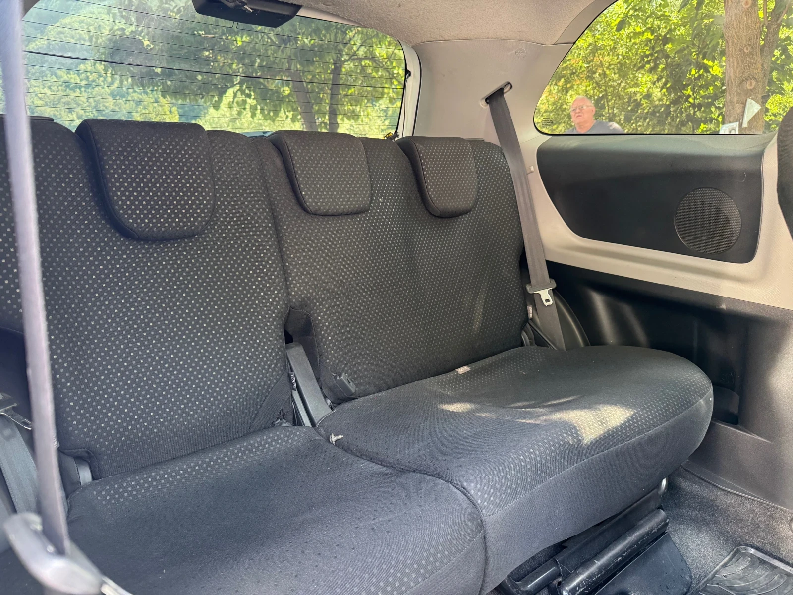 Toyota Yaris 1.4, снимка 6 - Автомобили и джипове - 55277024
