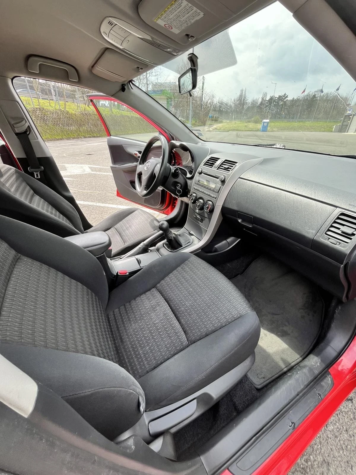 Toyota Corolla 1.4 D4D, снимка 7 - Автомобили и джипове - 55581735
