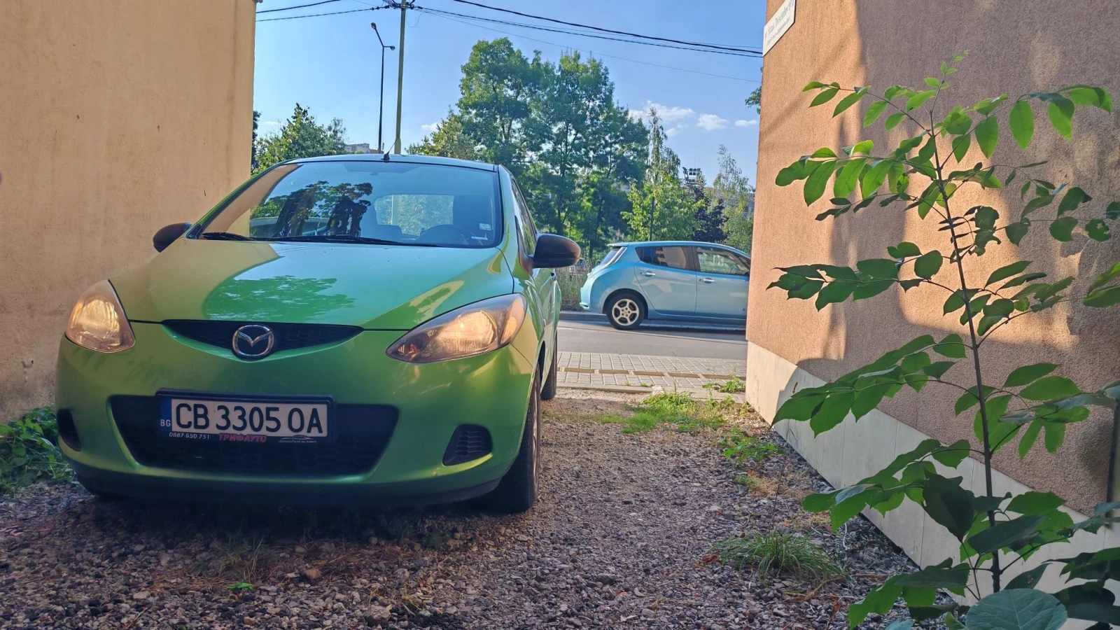 Mazda 2