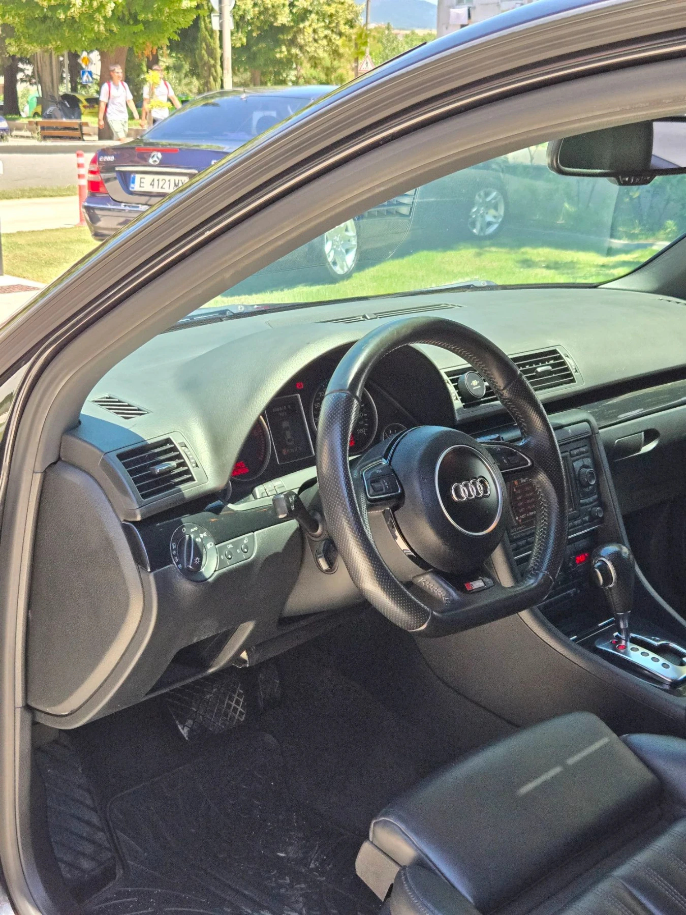 Audi A4 2.7TDI, снимка 8 - Автомобили и джипове - 55692201