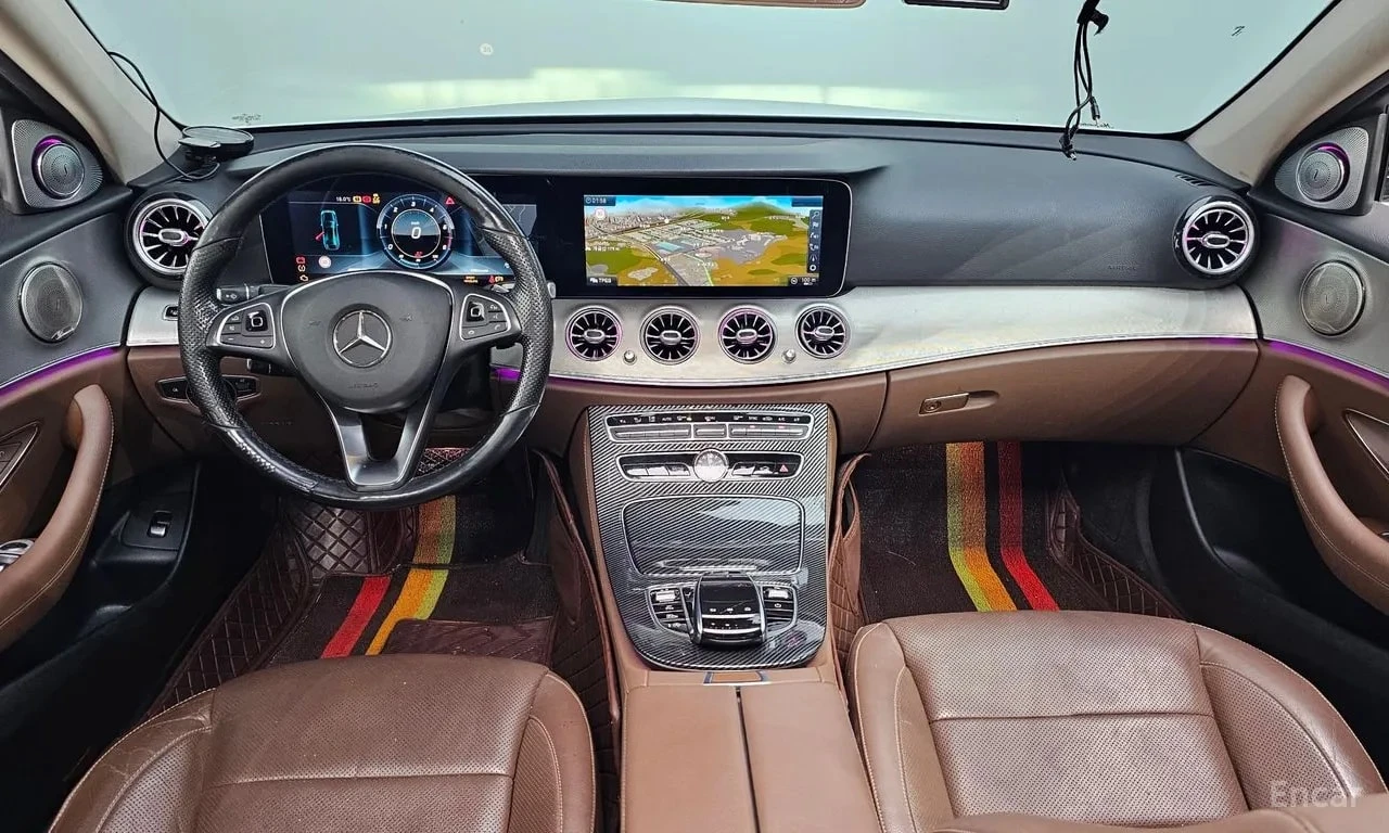 Mercedes-Benz E 350 * FULL DIGITAL * BURMESTER * HUD * ОБДУХВАНЕ, снимка 7 - Автомобили и джипове - 55990095