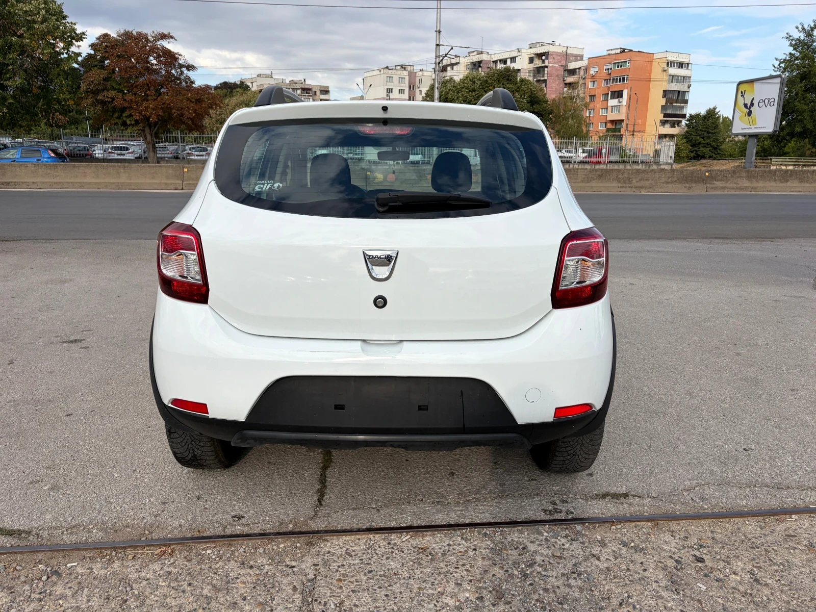 Dacia Sandero Stepway, снимка 6 - Автомобили и джипове - 56289670