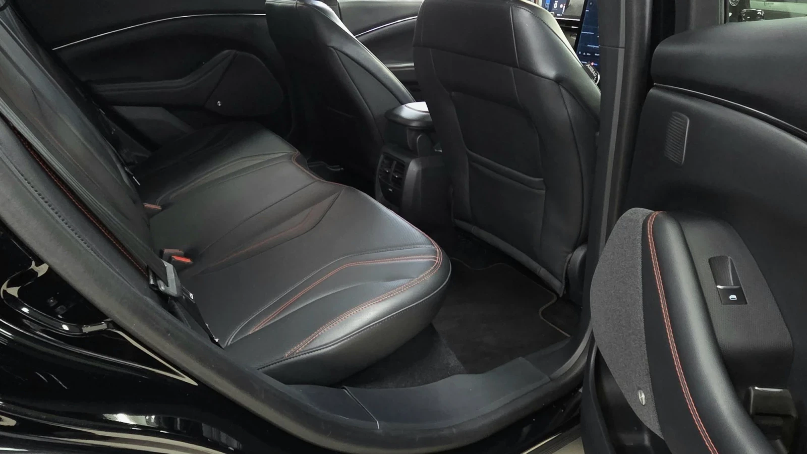Ford Mustang Mach-E AWD/99KWh/Navi/Led/360/����������� | Mobile.bg � ����������� 13