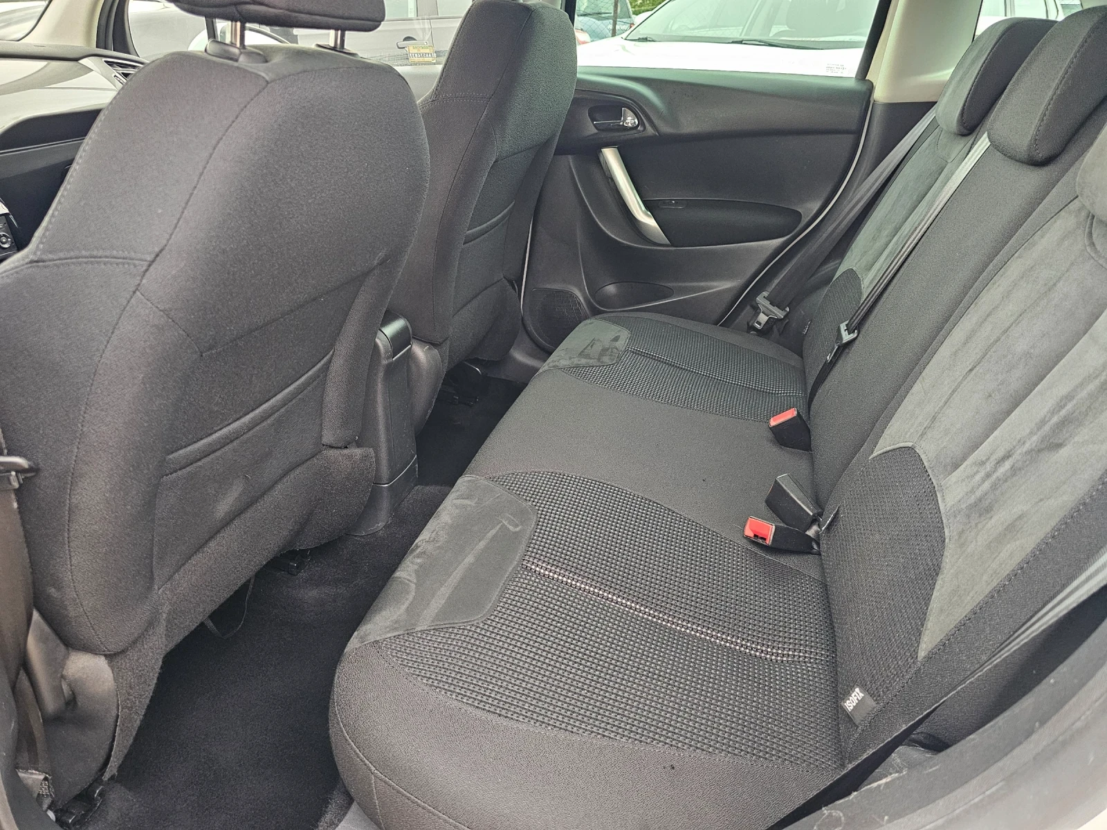 Citroen C3 1.6HDI, 92к.с., Exclusive, снимка 10 - Автомобили и джипове - 56715058