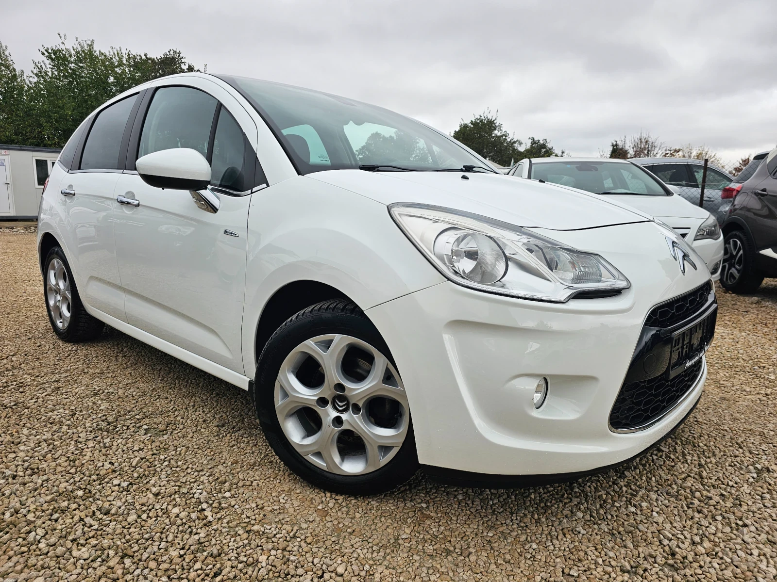 Citroen C3 1.6HDI, 92к.с., Exclusive, снимка 3 - Автомобили и джипове - 56715058