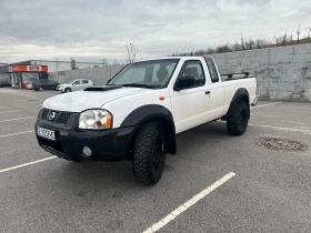 Nissan NP300 