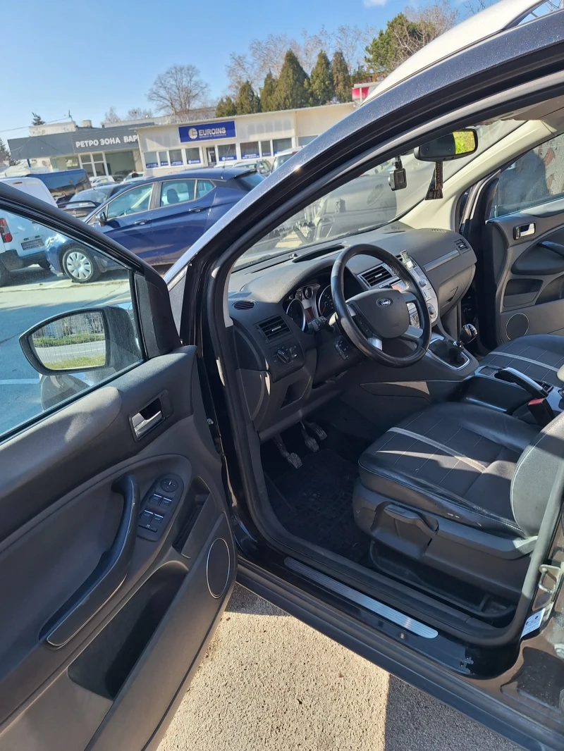 Ford Kuga, снимка 6 - Автомобили и джипове - 48951094