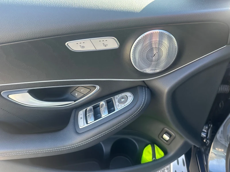 Mercedes-Benz GLC 250 CDI* AMG* REALNI KILOMETRI* FULL* , снимка 16 - Автомобили и джипове - 52414493