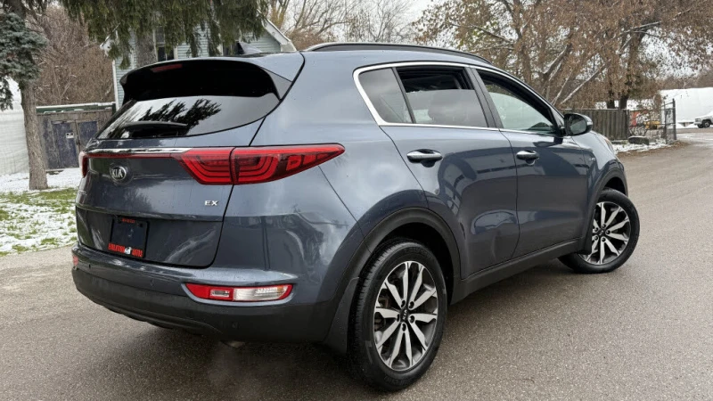 Kia Sportage  EX Tech AWD, снимка 4 - Автомобили и джипове - 53336301