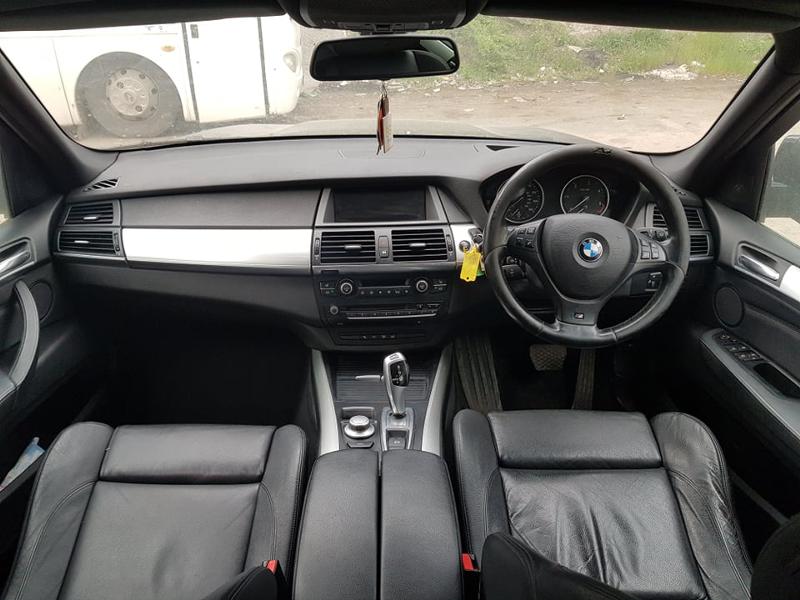 BMW X5 3бр. М Sport TOP HiFi панорама рекаро, снимка 2 - Автомобили и джипове - 28734233