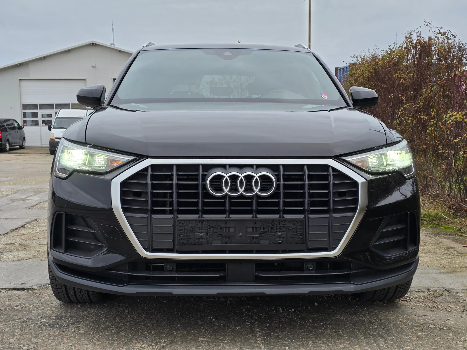 Audi Q3 35 TDI 2.0 150к.с - изображение 2