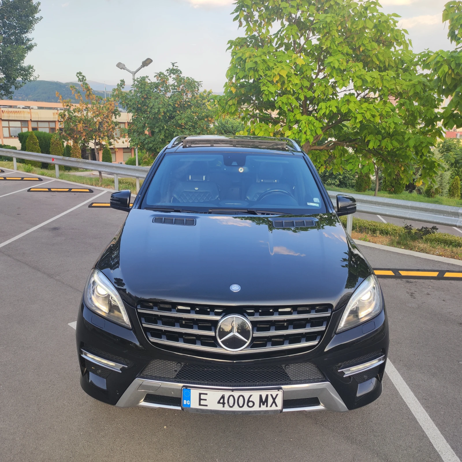 Mercedes-Benz ML 350 * DESIGNO* 3xTV/DVD* ОБДУХВАНЕ* DISTR* ПАНОРАМА* М - изображение 8