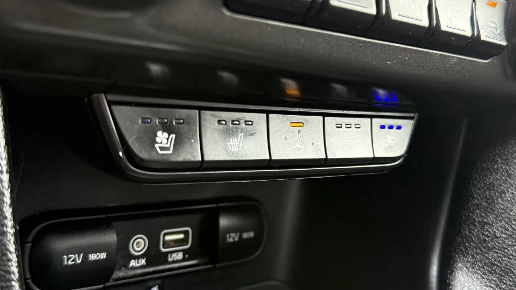 Kia Sportage  EX Tech AWD | Mobile.bg � ����������� 10