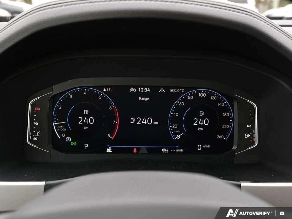 VW Atlas * ExeclineV6, HEATED / COOLED SEATS, SUNROOF, POWE | Mobile.bg � ����������� 13