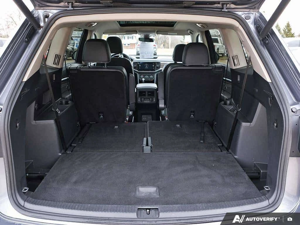 VW Atlas * ExeclineV6, HEATED / COOLED SEATS, SUNROOF, POWE - изображение 9