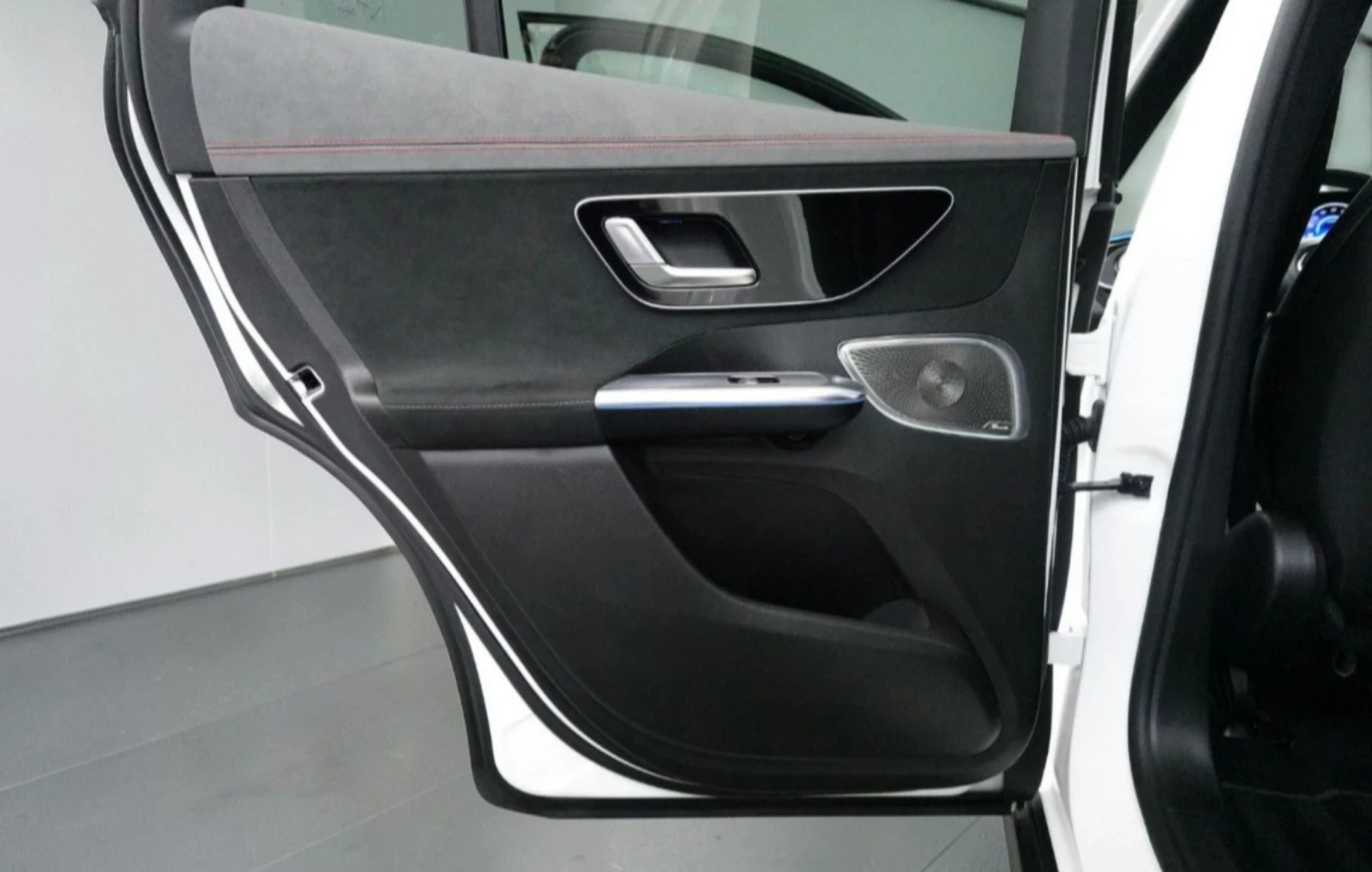 Mercedes-Benz EQE 350+ Long range/AMG/Pano/360* /Digi-Light/�������� | Mobile.bg � ����������� 15