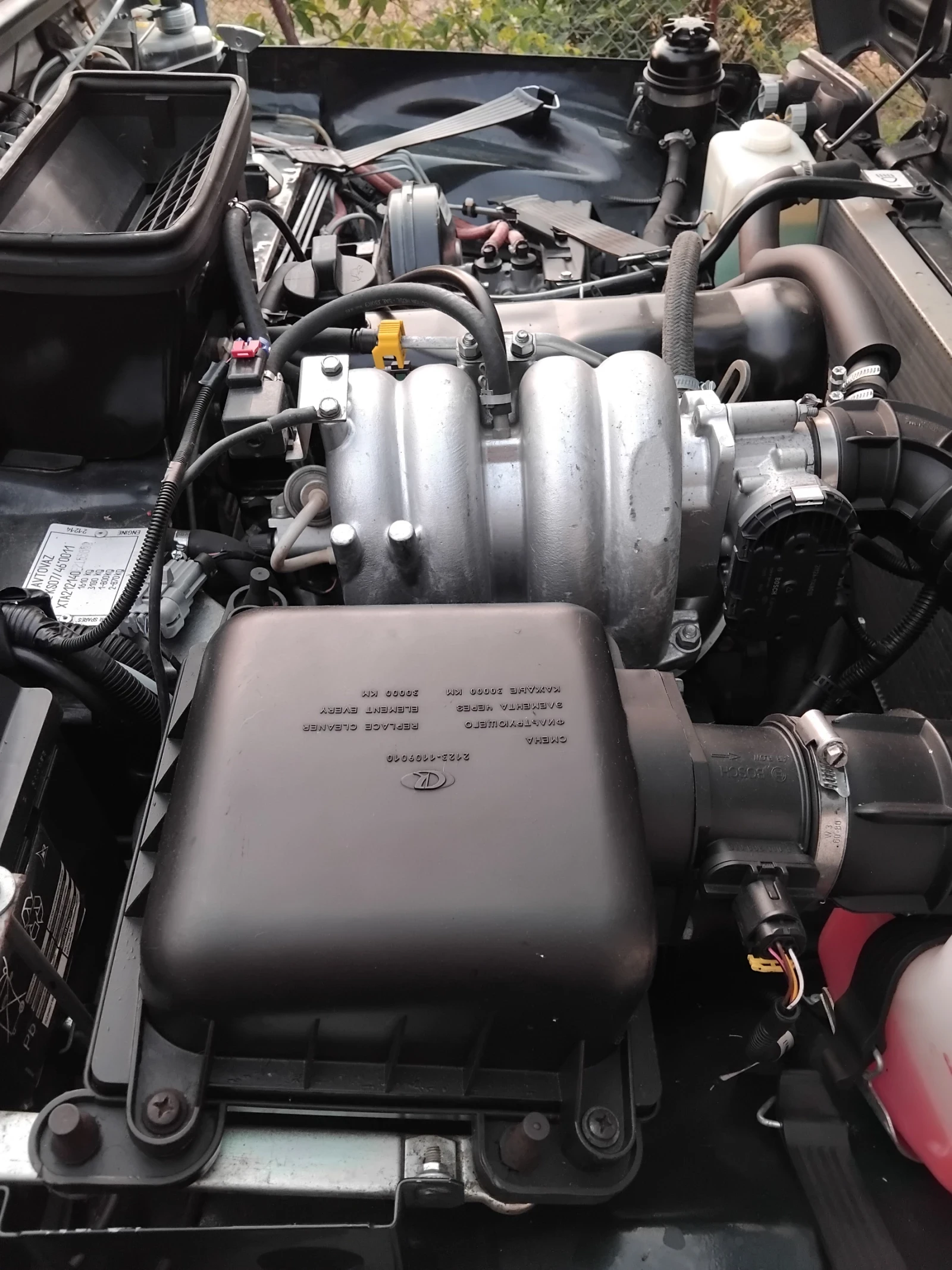 Lada Niva 21214, снимка 11 - Автомобили и джипове - 54794334