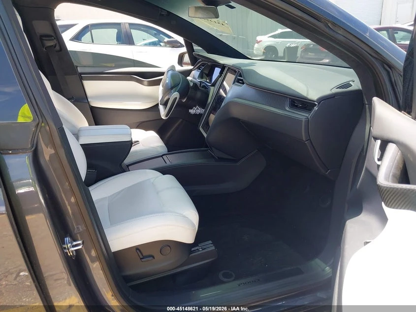 Tesla Model X 100D/75D/P100D, снимка 5 - Автомобили и джипове - 55287314