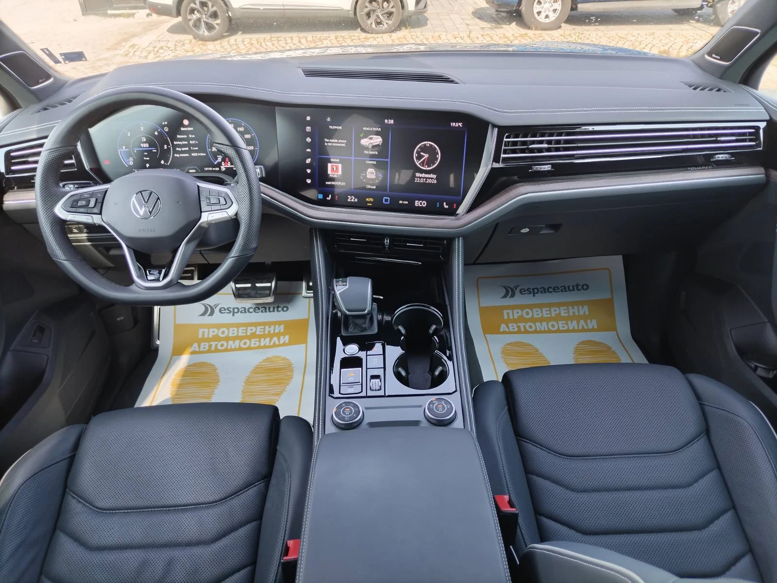 VW Touareg 3.0TDI/286 к.с./4MOTION/R-Line, снимка 10 - Автомобили и джипове - 55380041