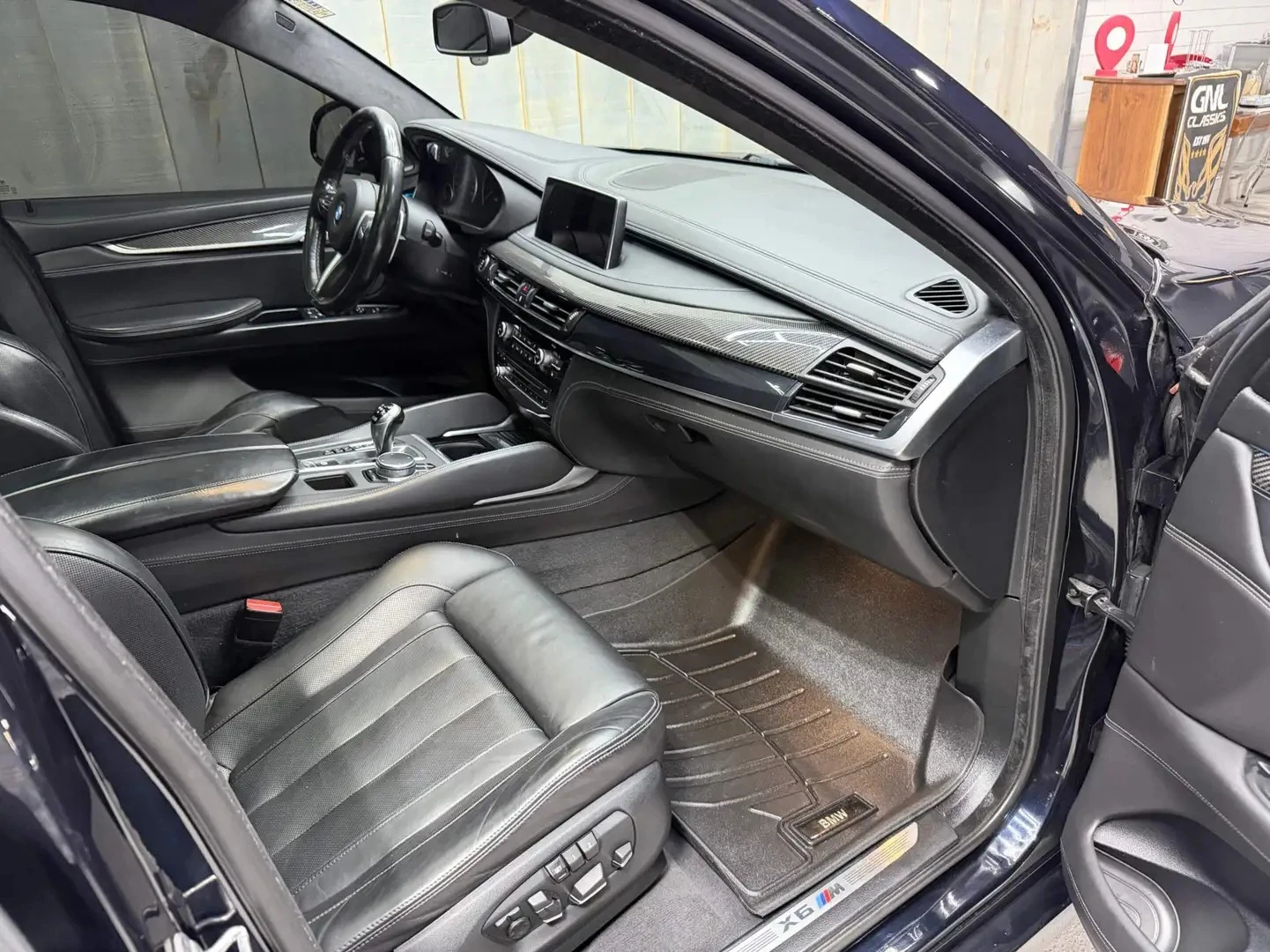 BMW X6 X6M* HARMON KARDON* ASSIST* ПАНО, снимка 11 - Автомобили и джипове - 55844243