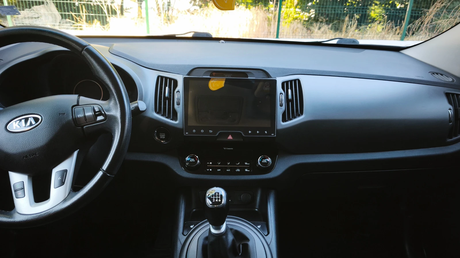 Kia Sportage, снимка 5 - Автомобили и джипове - 55980939
