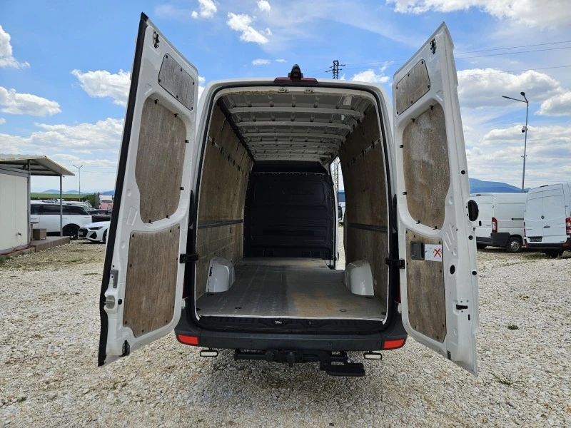 VW Crafter МАКСИ, КЛИМАТИК, ЕВРО 6, снимка 14 - Бусове и автобуси - 46481786