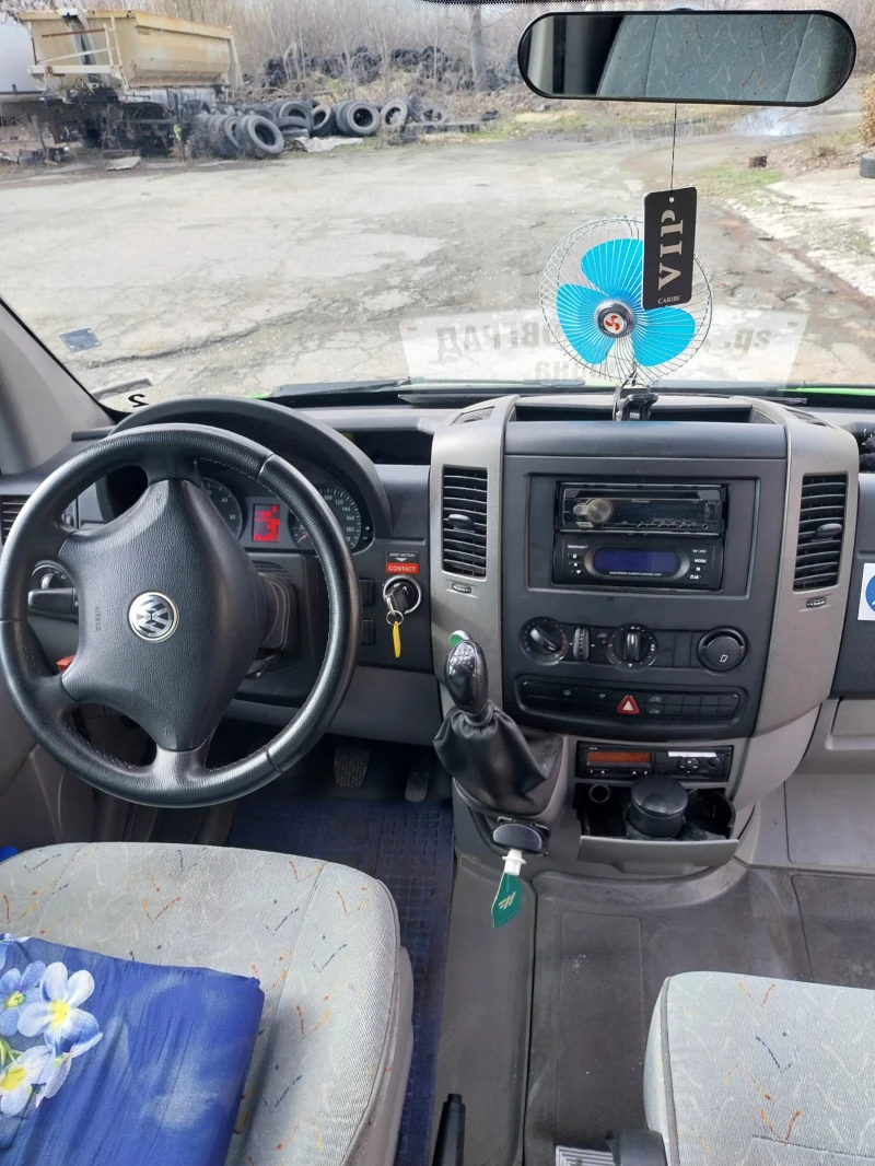 VW Crafter, снимка 6 - Бусове и автобуси - 48331586