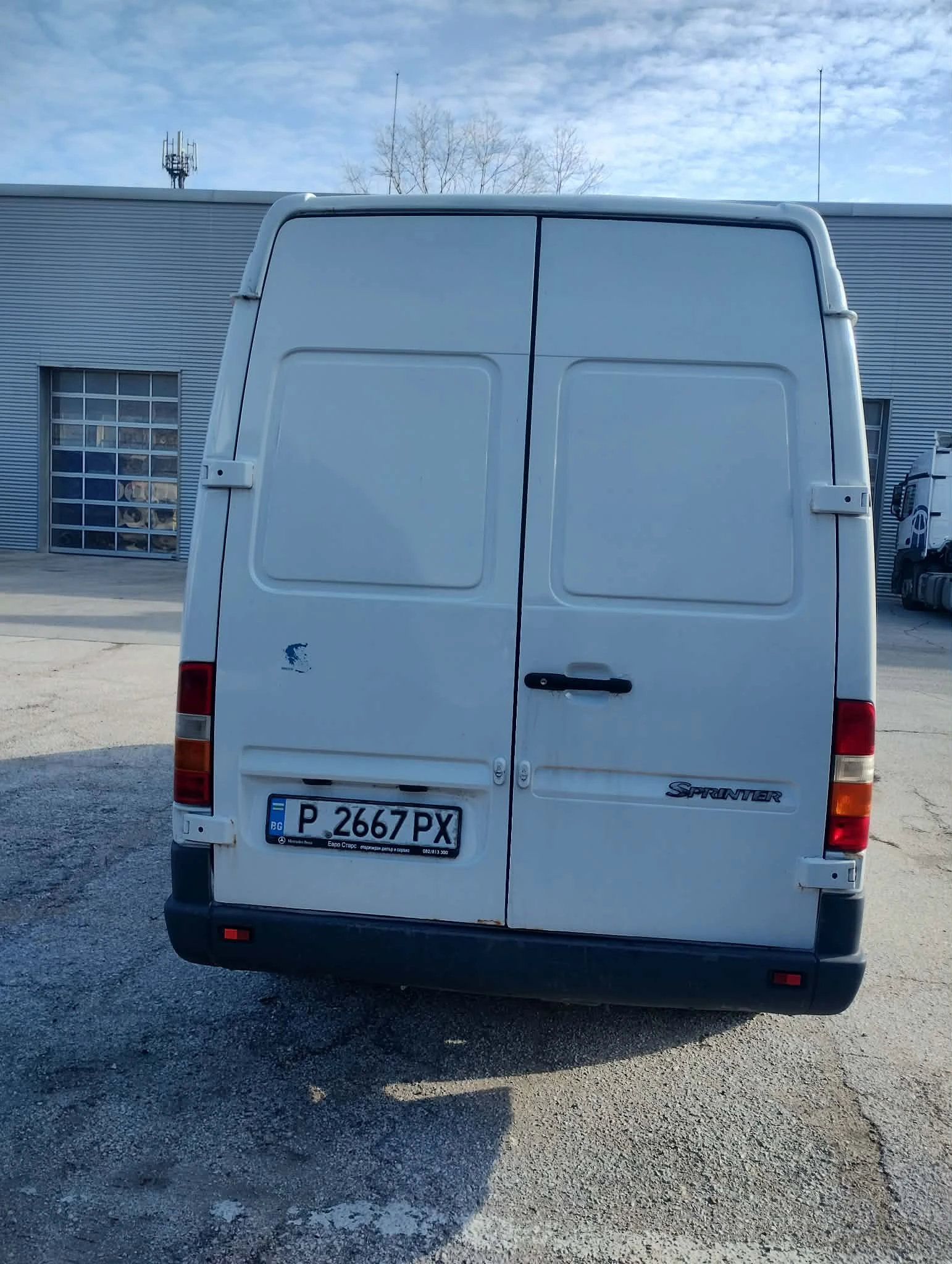 Mercedes-Benz Sprinter 310 310D - изображение 7