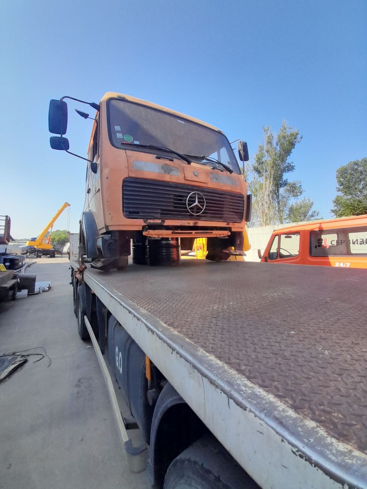 Mercedes-Benz 2222  - изображение 1