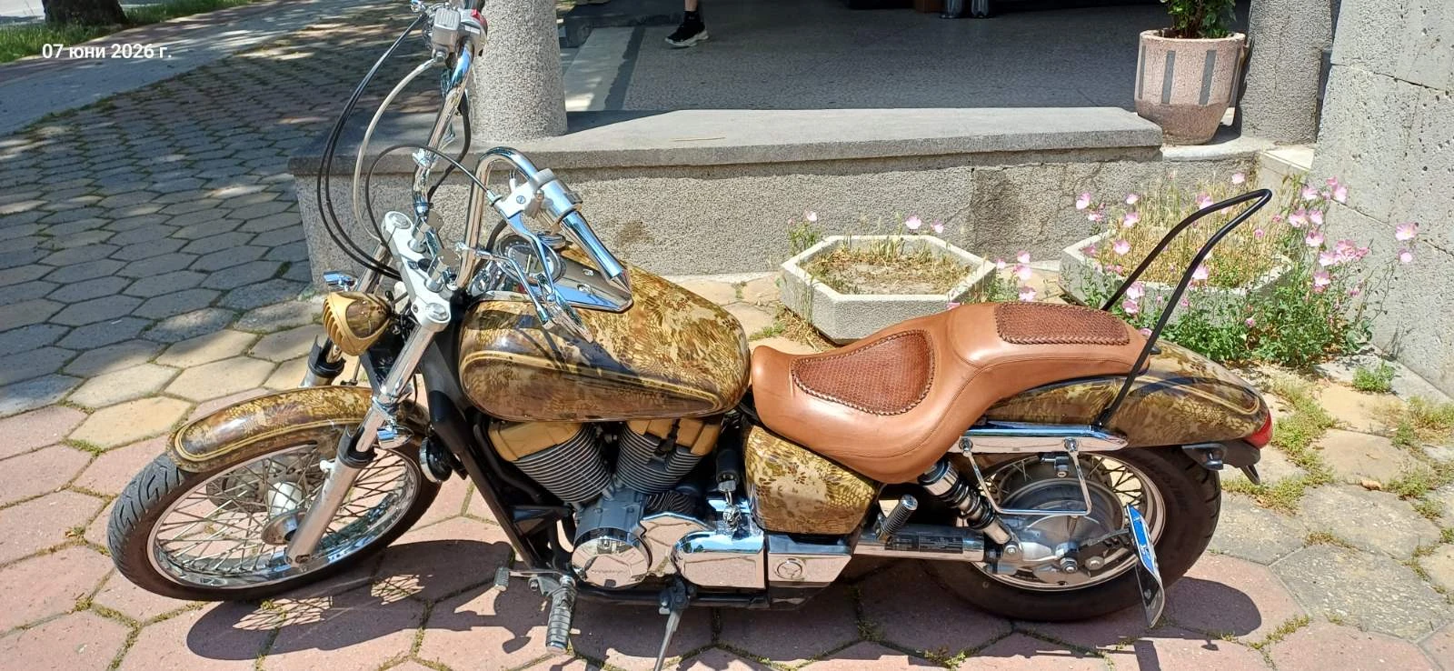 Honda Shadow CUSTOM, снимка 2 - Мотоциклети и мототехника - 54881089