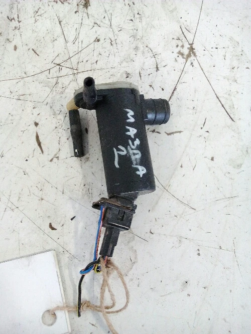 Помпа чистачки Мазда 2