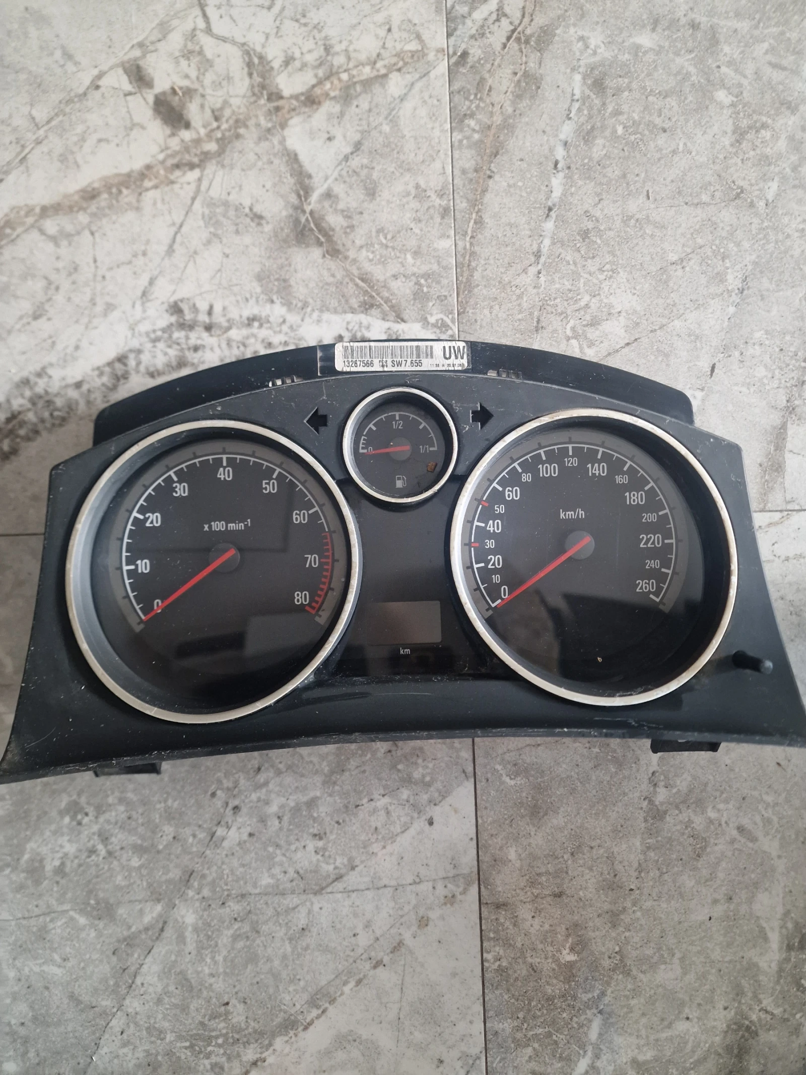  13267566 километраж за OPEL ASTRA H 1.6