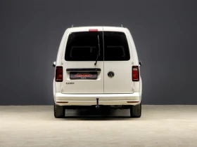 VW Caddy MAXI/6+ 1/150кс/КСЕНОН/КОЖА/ДИСТРОНИК/НАВИГАЦИЯ/DP, снимка 5