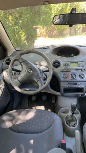 Toyota Yaris 1.3VVT-i, Климатик, 179000км, снимка 7