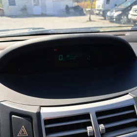 Toyota Yaris - 2050 € - 69742296 9