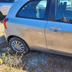 Toyota Yaris - 2050 € - 69742296 6