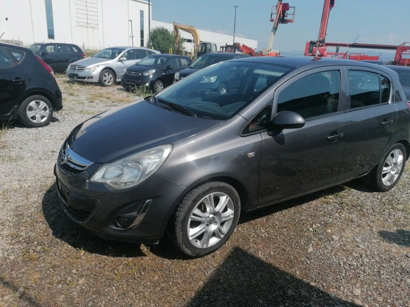 Opel Corsa 1.3CDTI, снимка 3 - Автомобили и джипове - 41309374